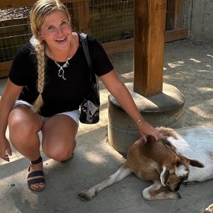 Meet your Posher, Jen